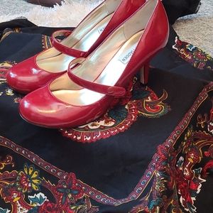 Red Steve Madden Pumps